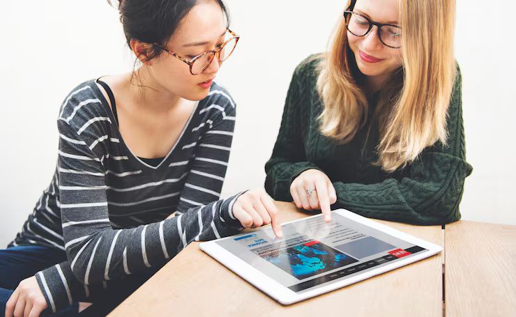 Guide To Top 10 Free AI Tools for Students and Professionals